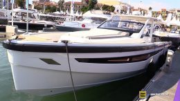 2022-Windy-SR44-Black-Hawk-Motor-Yacht-Walkaround-Tour-2021-Cannes-Yachting-Festival